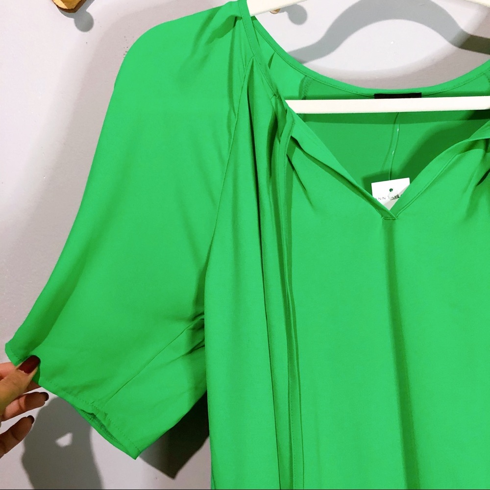 2 for $20 | Green mid sleeve blouse.